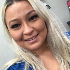 Meet your Posher, Eva